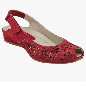 *SALE* Earthies Milos peep toe sandals